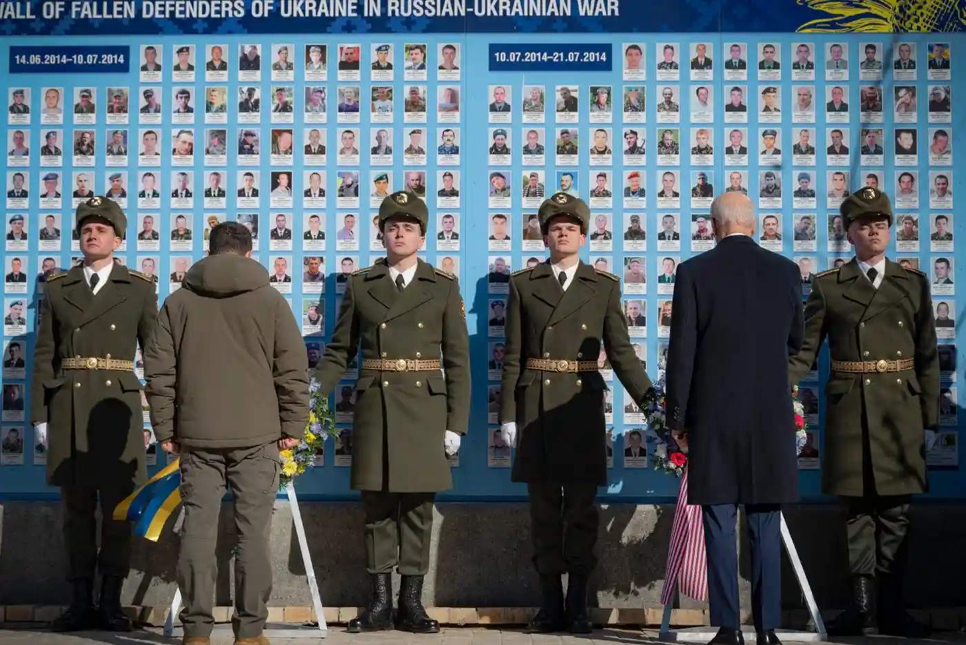 Chùm ảnh: Ông Biden đến Kiev giữa còi báo động không kích