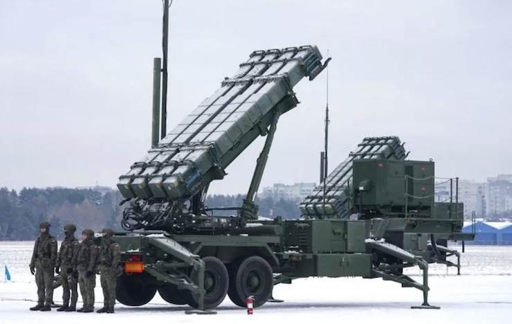 Ukraine nói tên lửa Patriot có thể đánh chặn tên lửa siêu vượt âm Kinzhal của Nga