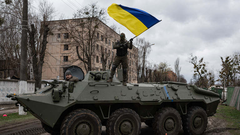 Cố vấn Mỹ nói về đợt phản công sắp tới của Ukraine