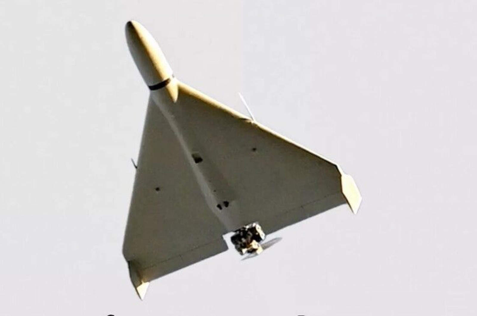Quân đội Ukraine: Hàng loạt UAV Nga tập kích trong đêm