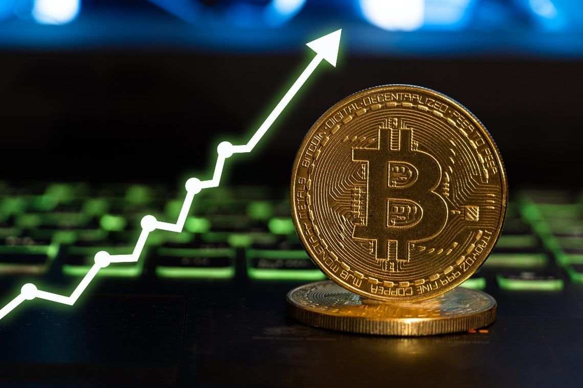 Bitcoin Tăng Giá Nhờ Báo Cáo Tích Cực Của Khối Công Nghệ