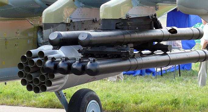 Đâu là vũ khí đáng sợ nhất của đội thợ săn xe tăng Nga sắp đưa sang Ukraine?