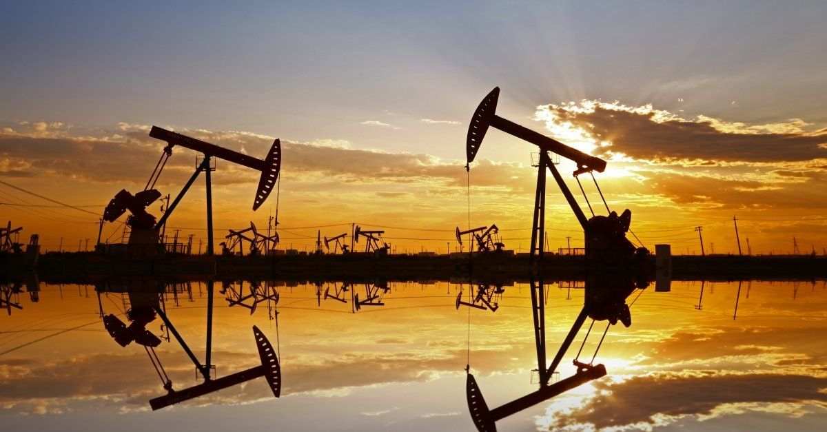 USD/CAD Dao Động Giữa Các Mức 1,3510 Và 1,3480