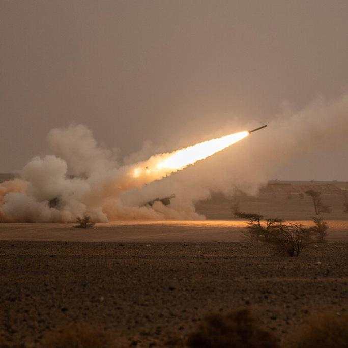 Mỹ viện trợ Ukraine, tăng uy lực cho hỏa thần HIMARS