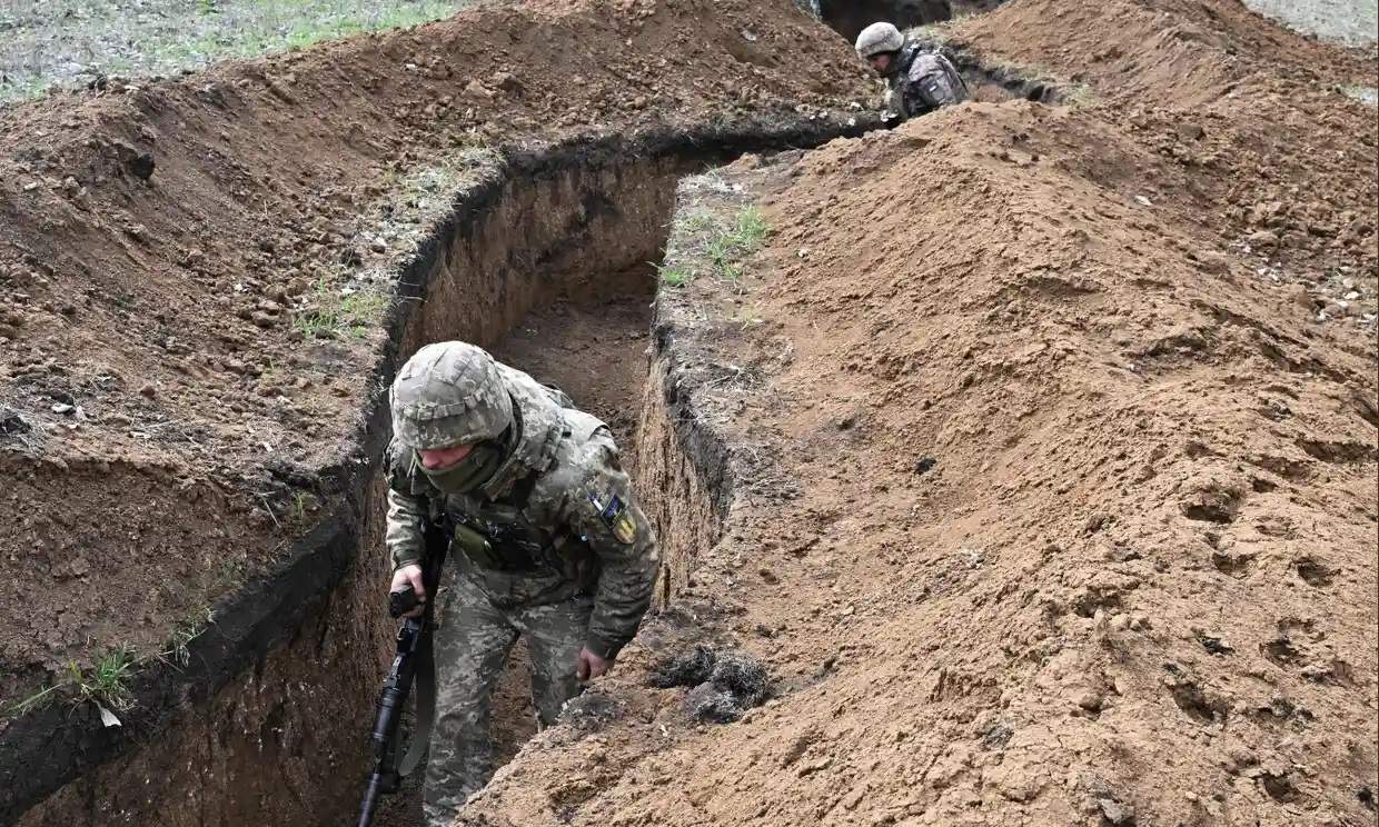 Lực lượng Ukraine cố thủ ở Bakhmut còn bao nhiêu quân?