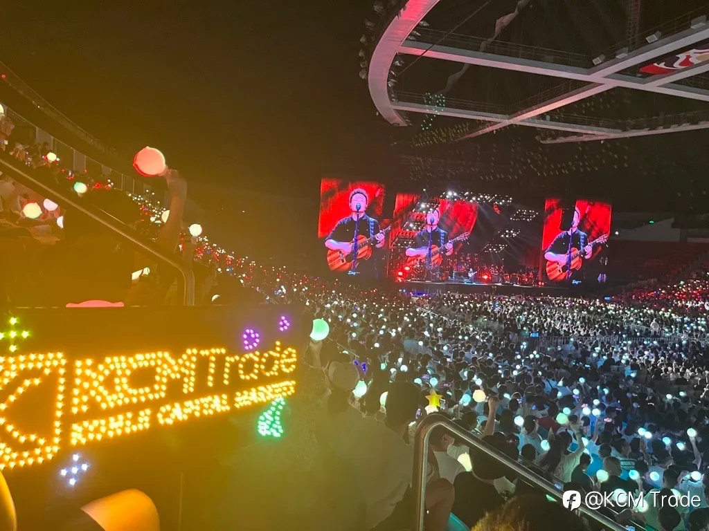 感受无限可能！许巍与KCM Trade共同探索音乐之路。《无尽光芒》【广州站】圆满成功