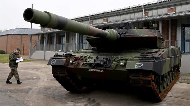 Báo Mỹ: Xe tăng Leopard gây ra vấn đề hậu cần cho Ukraine