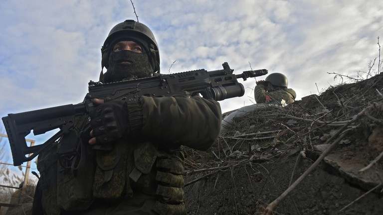 Ukraine gặp khó khăn trước phòng tuyến kiên cố của Nga
