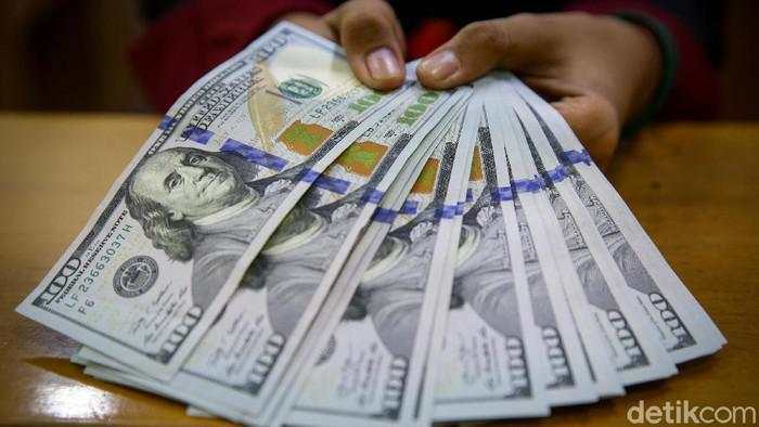 Dolar AS Hari Ini Menguat Lawan Rupiah!