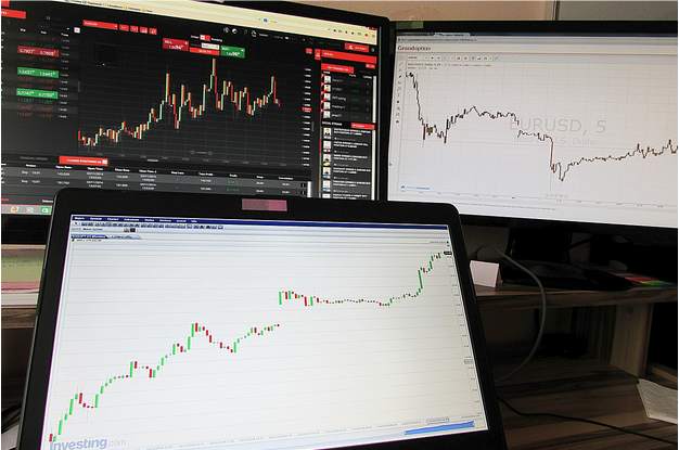 Can you make a living doing forex trading?