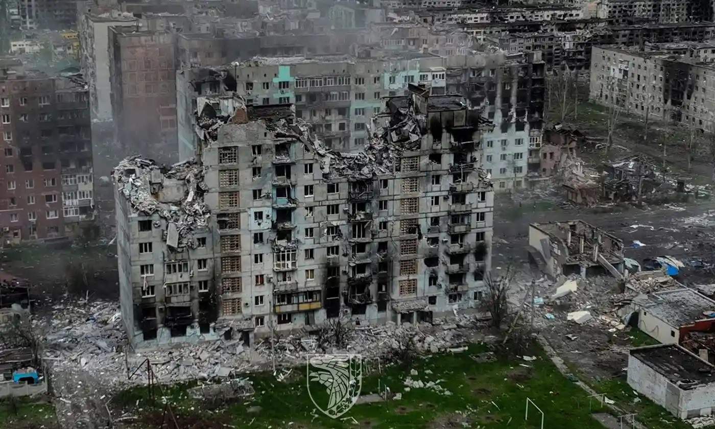 Tướng hàng đầu Ukraine: Tiếp tục đụng độ ở Bakhmut
