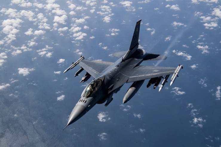 Tạp chí Mỹ cảnh báo rủi ro nếu phương Tây cung cấp chiến đấu cơ F-16 cho Ukraine