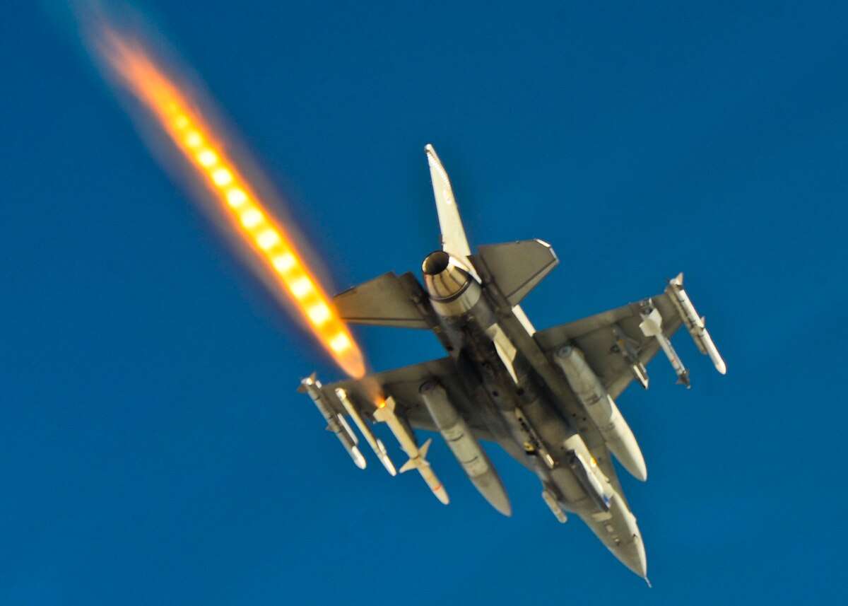 Nga cảnh báo phương Tây liên quan đến tiêm kích F-16