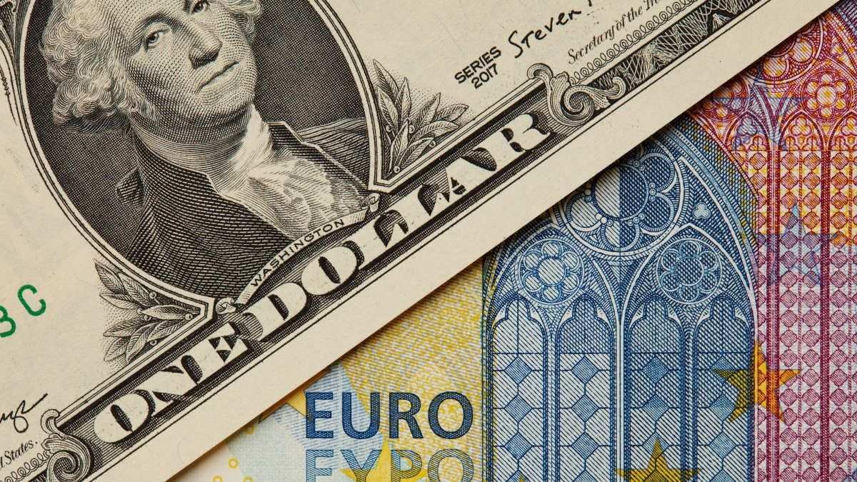 EUR/USD Hồi Phục Sau Khi Chạm Đáy 10 Tuần