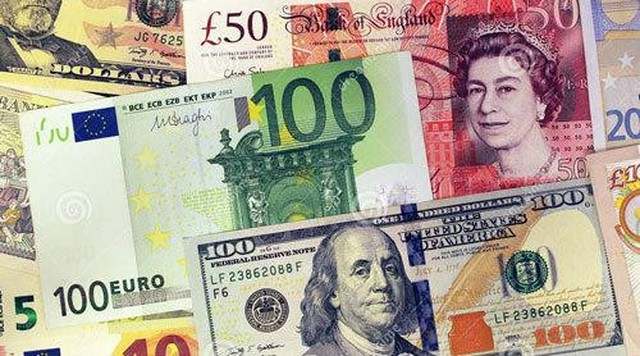 USD chạm đáy 8 tuần, bảng Anh cao nhất 15 tháng, franc Thụy Sỹ cao nhất 2,5 năm, vàng tăng phiên thứ 3 liên tiếp