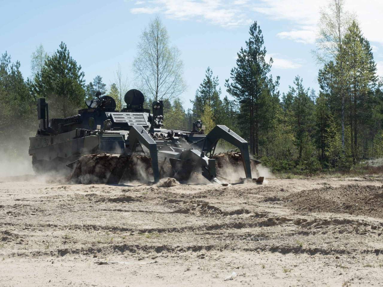 Ukraine mất một nửa số vũ khí Phần Lan cung cấp sau vài ngày mở cuộc phản công