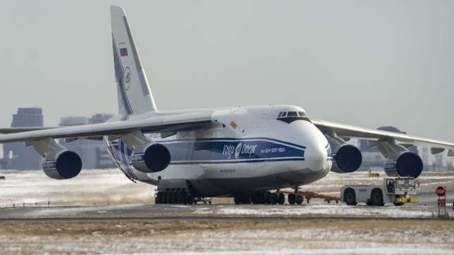 Canada tịch thu máy bay vận tải An-124 của công ty Nga