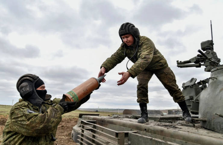 Nga điều chỉnh chiến thuật chống Ukraine phản công