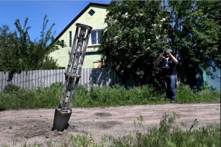 Ukraine và Nga nói gì về việc sử dụng bom chùm do Mỹ tài trợ?