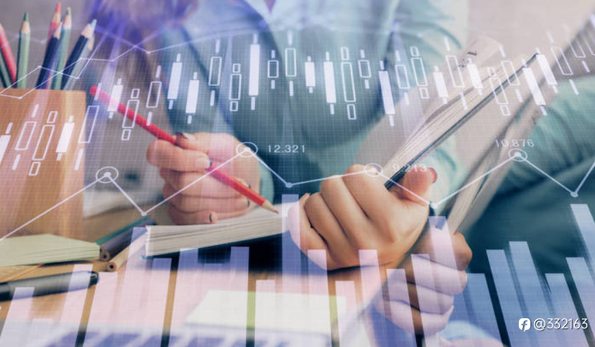 What are CFDs on the JRFX platform?