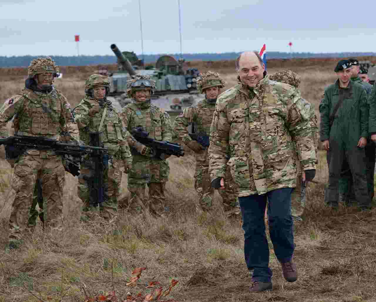 Thượng đỉnh NATO: Bộ trưởng Quốc phòng Anh nói về cách xử sự của ông Zelensky
