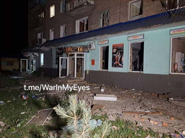 Donetsk hứng pháo kích dữ dội, nhiều người bị thương