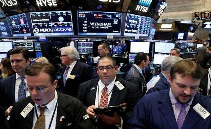 Wall Street Ditutup Lesu, Nasdaq dan S&P Melemah Lima Sesi Berturut-turut