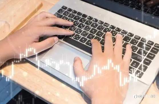 What does a Forex trader do?