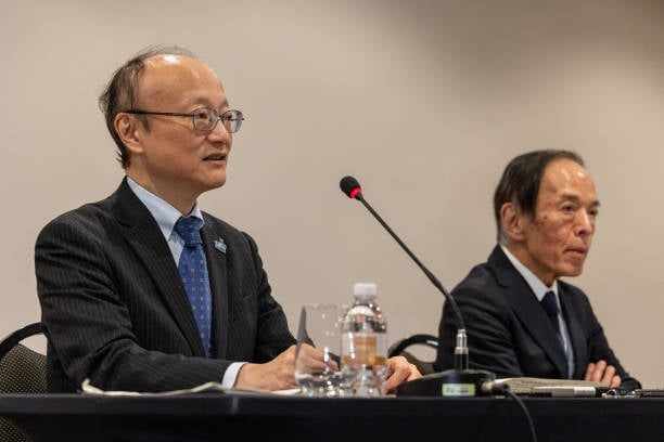 行业动态 | 亚洲货币全线下跌，日本财务省或出手干预