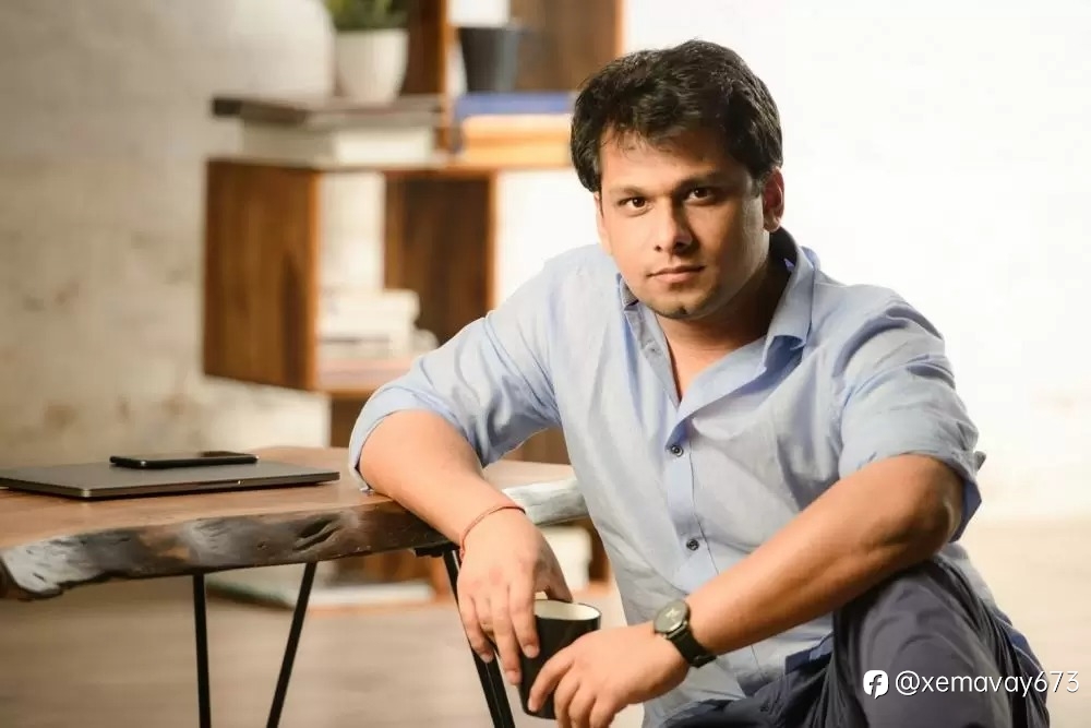 How a Young Entrepreneur Built a Rs 340 Crore Saraf Furniture Brand | Insaraf Furniture Reviews