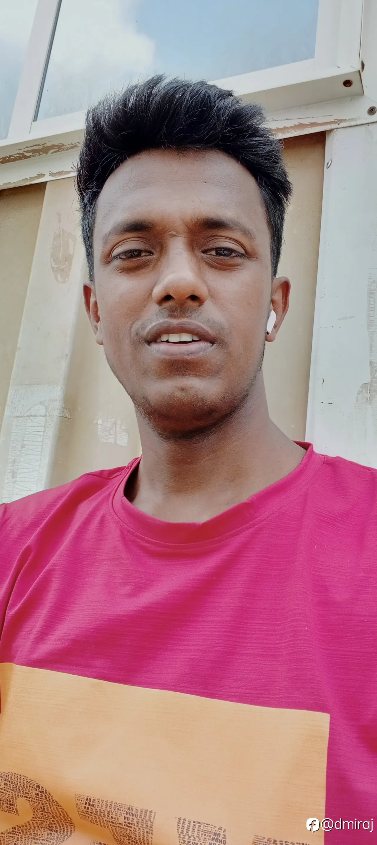 feed image