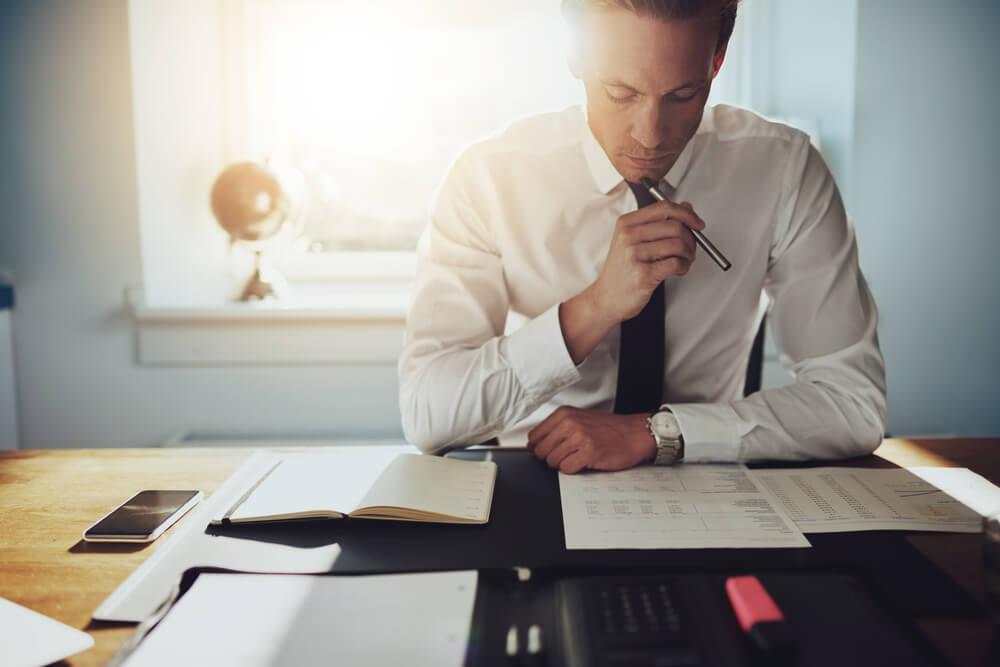 Investment Consultant: How to Choose the Right Advisor