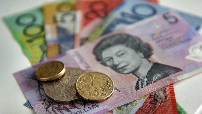 Australian Dollar Rises on Strong Economic Data and Weaker US Dollar