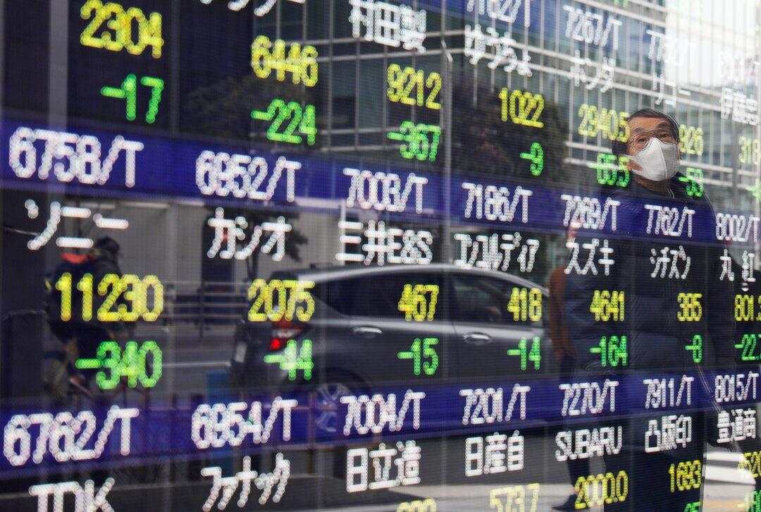 Lautan Merah Bursa Asia, Nikkei Jatuh 3 Persen