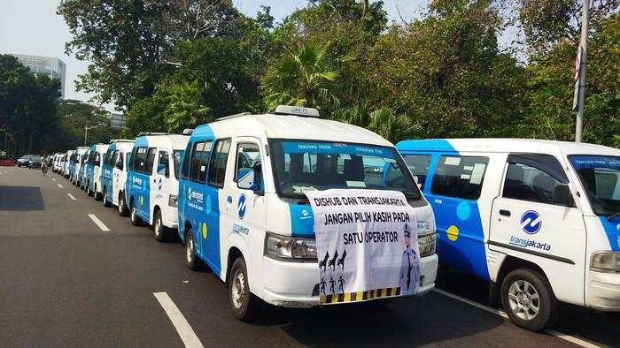 Segini Gaji Sopir JakLingko, di Bawah UMP?