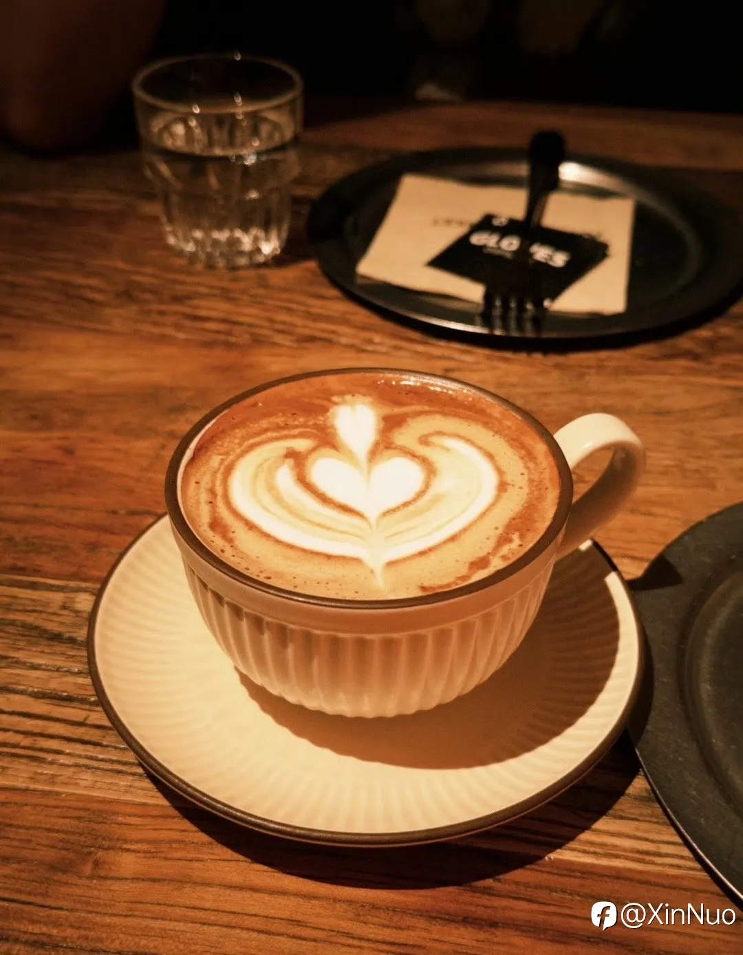 feed image