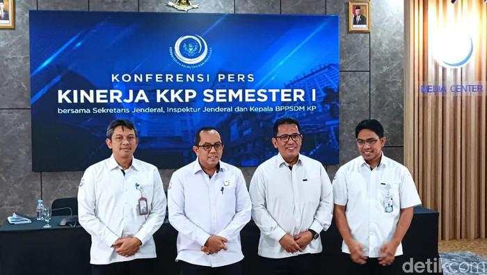 KKP Terdampak Jika Makan Bergizi Gratis Potong Anggaran Kementerian?