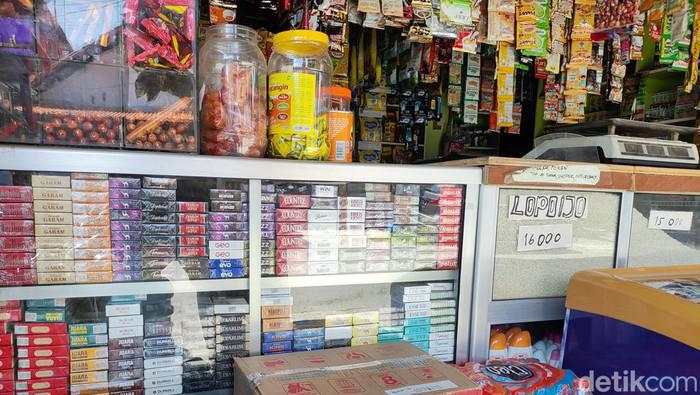 Warung Madura Tolak Zonasi Jualan Rokok di RPP Kesehatan