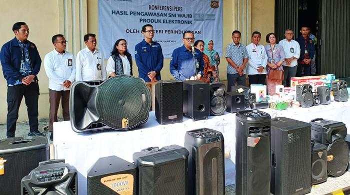 Penampakan Speaker China Dilarang Beredar, Total 25 Ribu Unit!