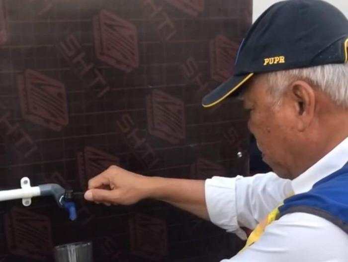 Air di IKN Bisa Langsung Diminum! Basuki Buktikan Sendiri