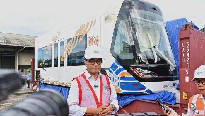 Tiba di Balikpapan, Ini Penampakan Kereta Tanpa Rel buat IKN