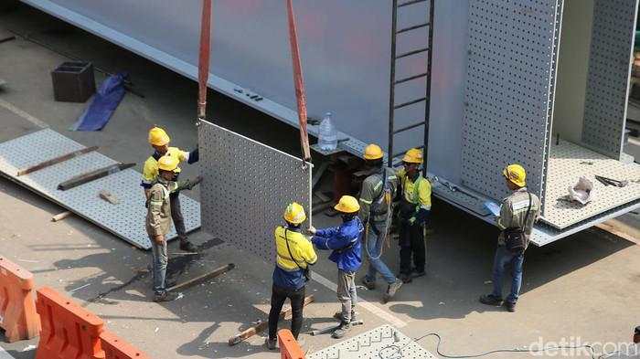 Pembangunan LRT Velodrome-Manggarai Dikebut