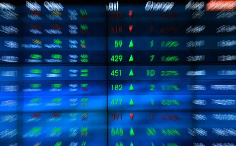 Rupiah Melemah usai Keputusan BI Rate, IHSG Bertahan di Zona Hijau
