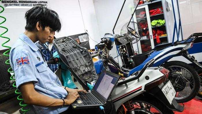 ESDM Gratiskan Modif 500 Unit Motor BBM ke Listrik