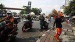 Selesai Dipasang, Begini Penampakan Girder JPO Dewi Sartika