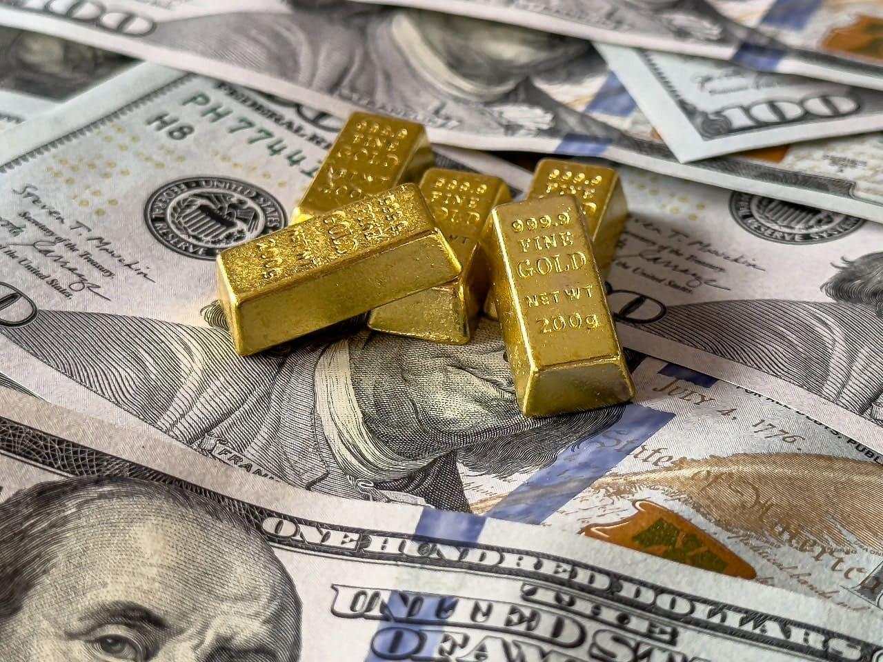 Harga Emas Dunia Turun Lagi, Melemah 5 Hari Beruntun