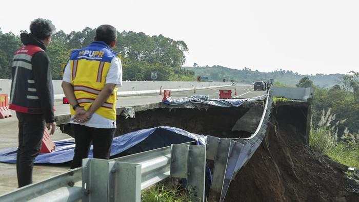 Ditarget Rampung Akhir Tahun, Begini Progres Perbaikan Tol Bocimi Usai Longsor