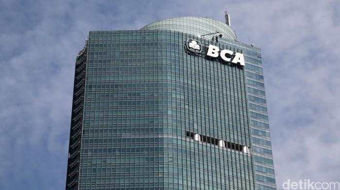 Rincian Biaya Admin BCA Blue, Gold, dan Platinum Tiap Bulan serta Limitnya