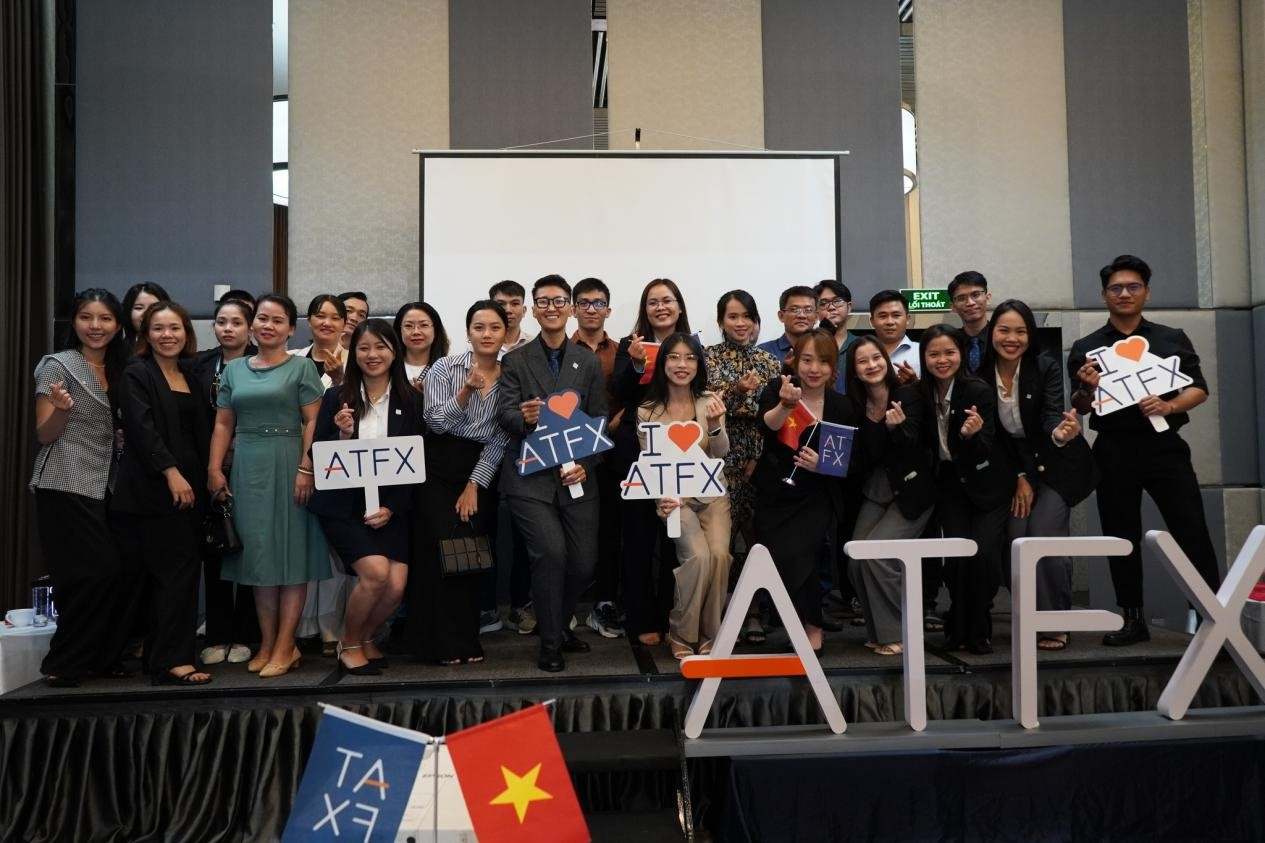 ATFX全球联动：以教育为桥，连接全球投资者