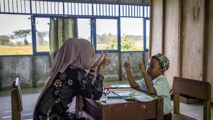 Hashim Ungkap Prabowo-Gibran Mau Perbaiki Gaji Guru